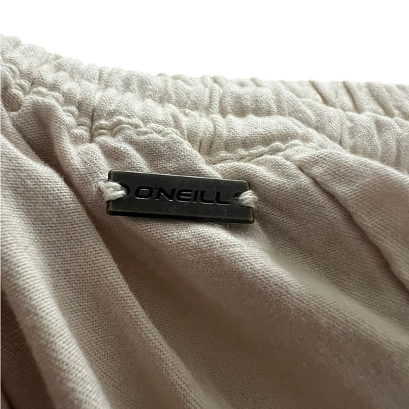 O'Neill Cream Ankle Cropped Pants - Picture 6 of 8
